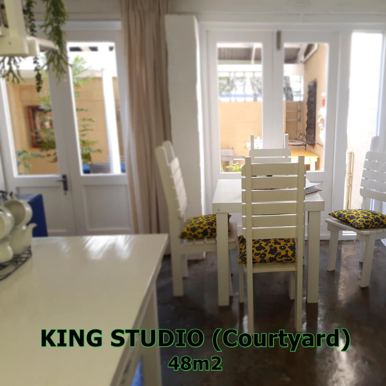 Hornbill House Self Catering Accommodation Херманус Екстериор снимка
